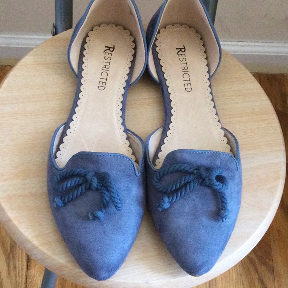 Restricted Dorsay Flats Blue Tassels Size 9 NEW